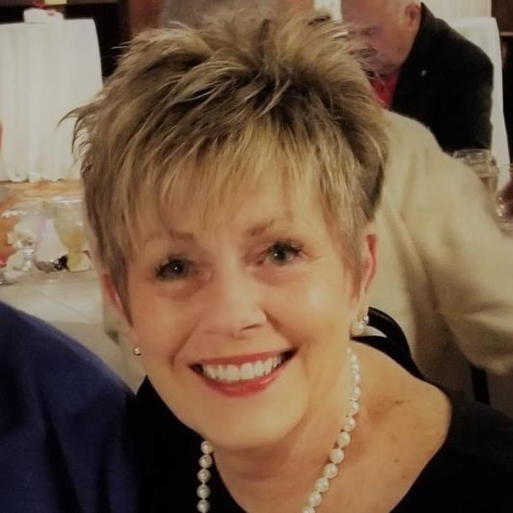 Meet your Posher, Debbie